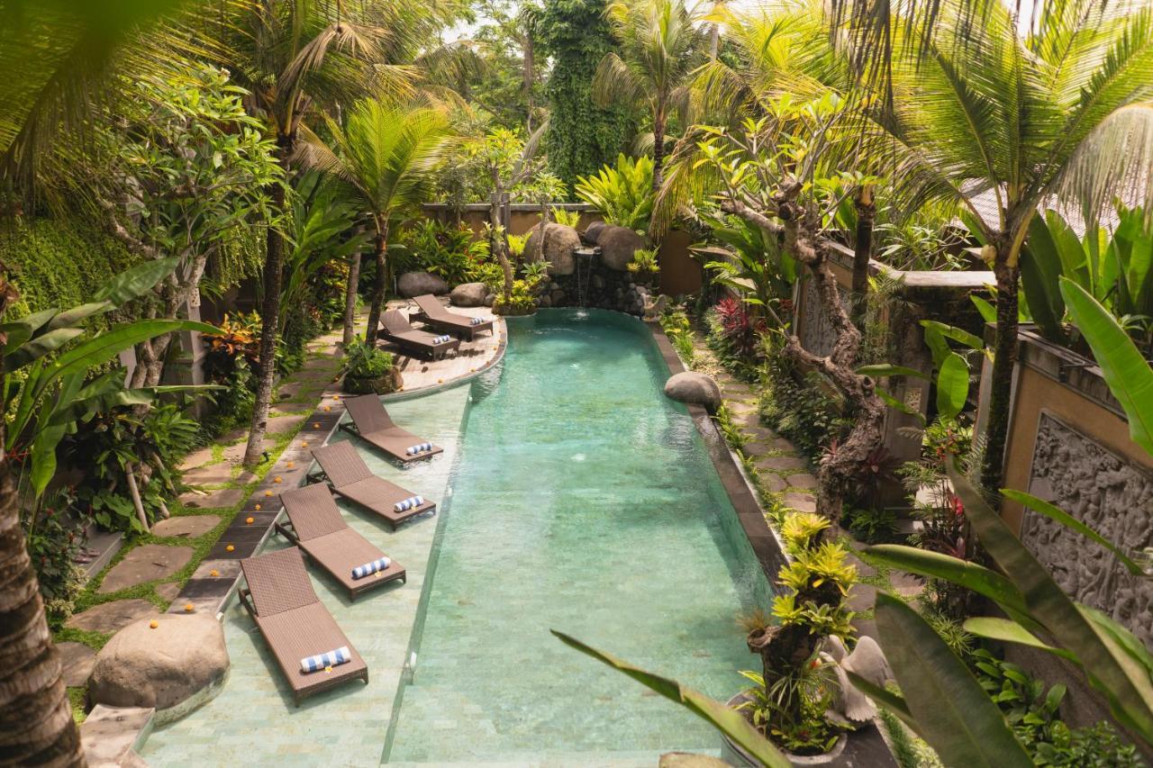 Weda Cita Resort And Spa By Mahaputra Убуд Екстериор снимка The swimming pool at the resort
